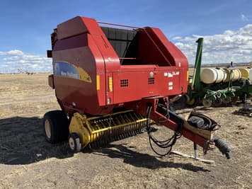 Main image New Holland BR7090